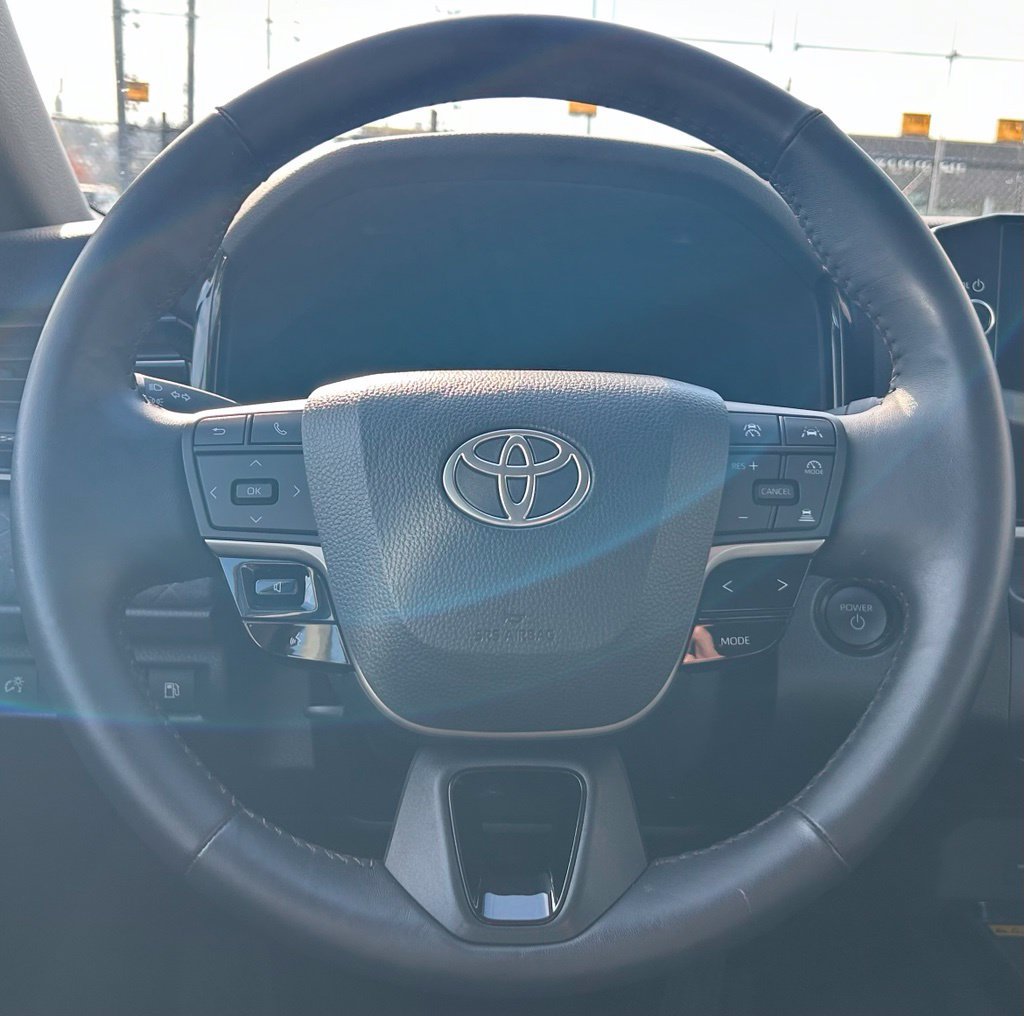 Certified 2025 Toyota Camry XLE FWD image 20