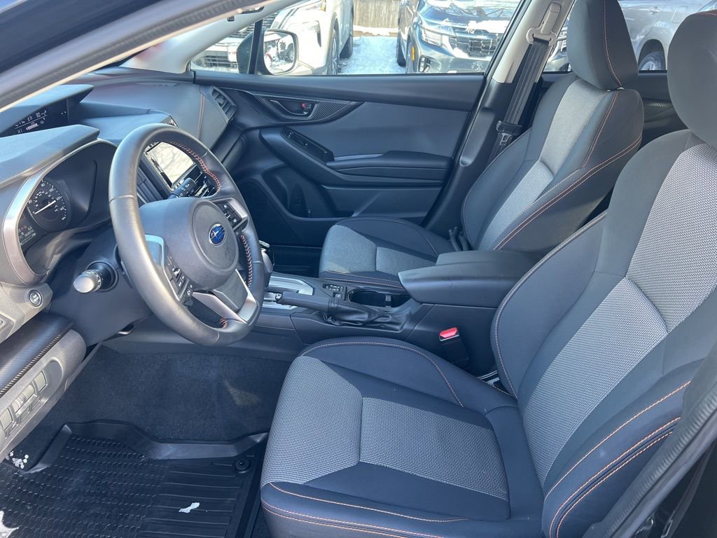 Used 2022 Subaru Crosstrek 2.0i Premium image 4
