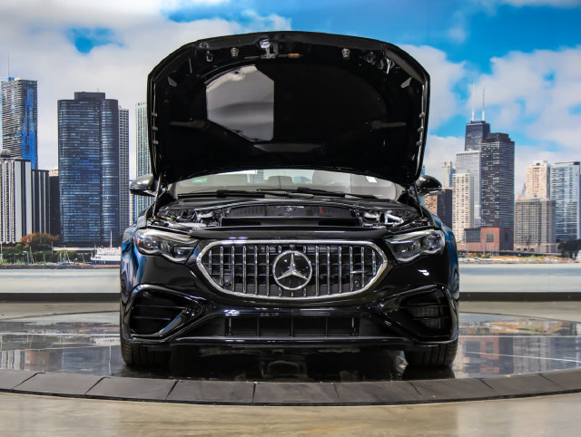 New 2027 Mercedes-Benz E 53 AMG e 4MATIC Wagon image 4