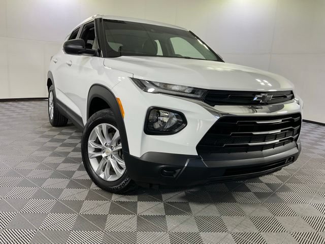 Used 2022 Chevrolet TrailBlazer LS AWD/4WD image 46