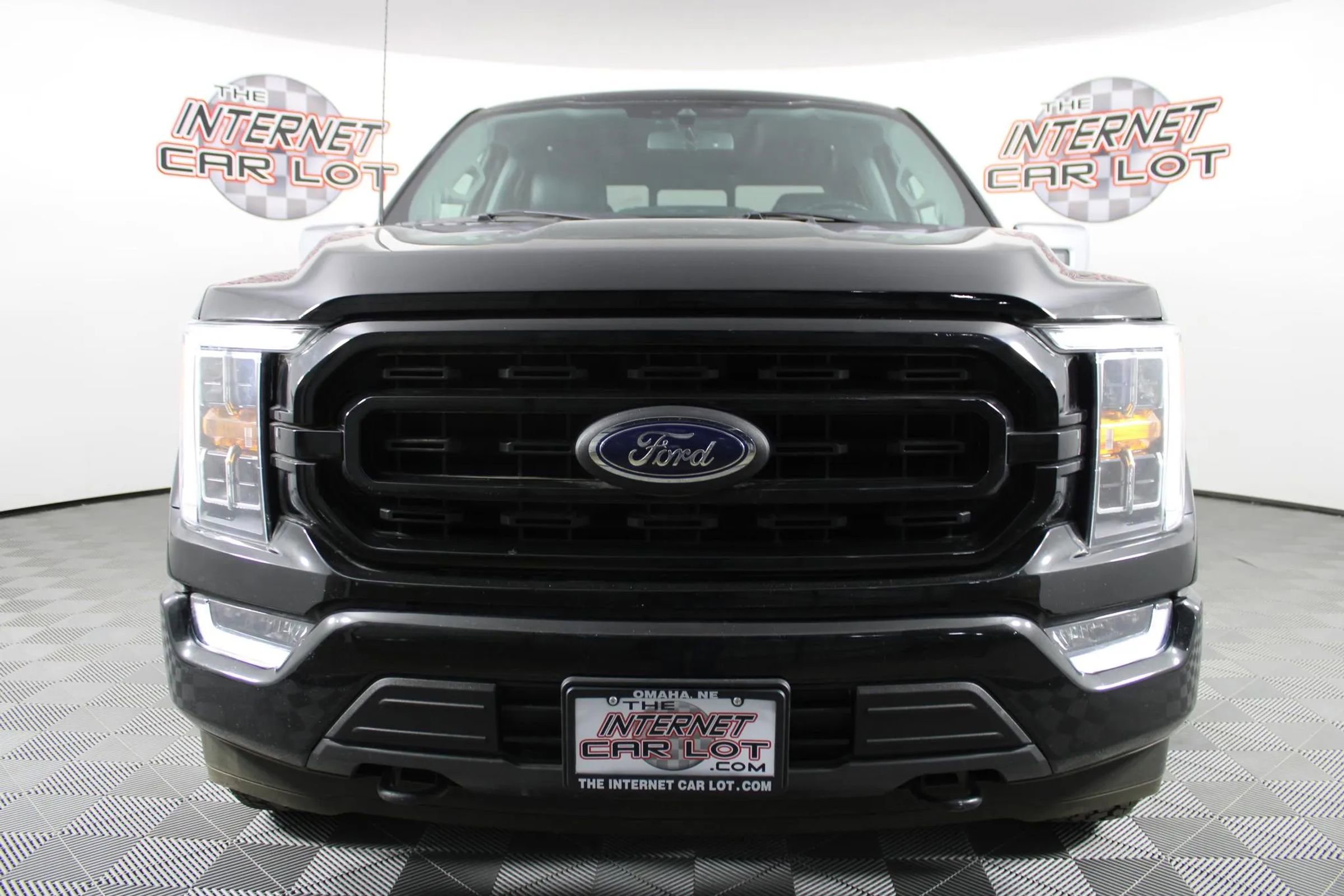 Used 2021 Ford F150 Lariat image 2
