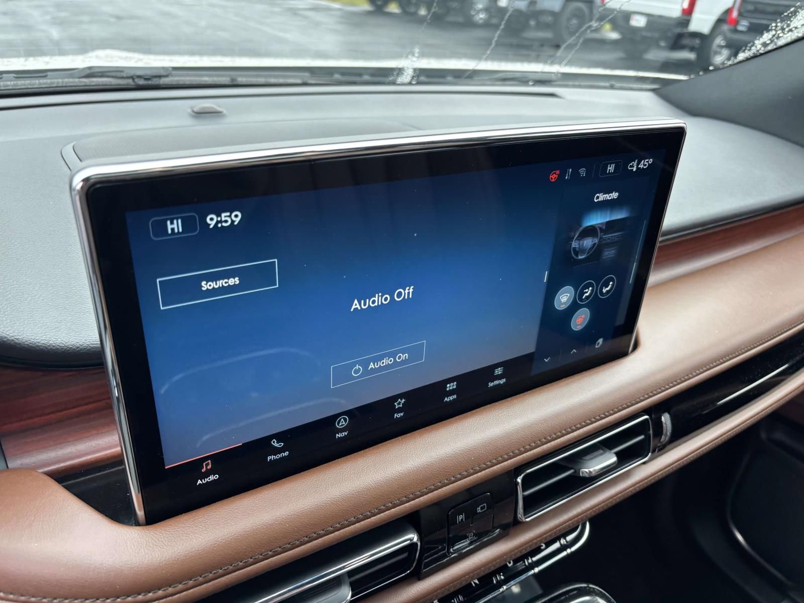 Used 2021 Lincoln Nautilus Reserve image 21