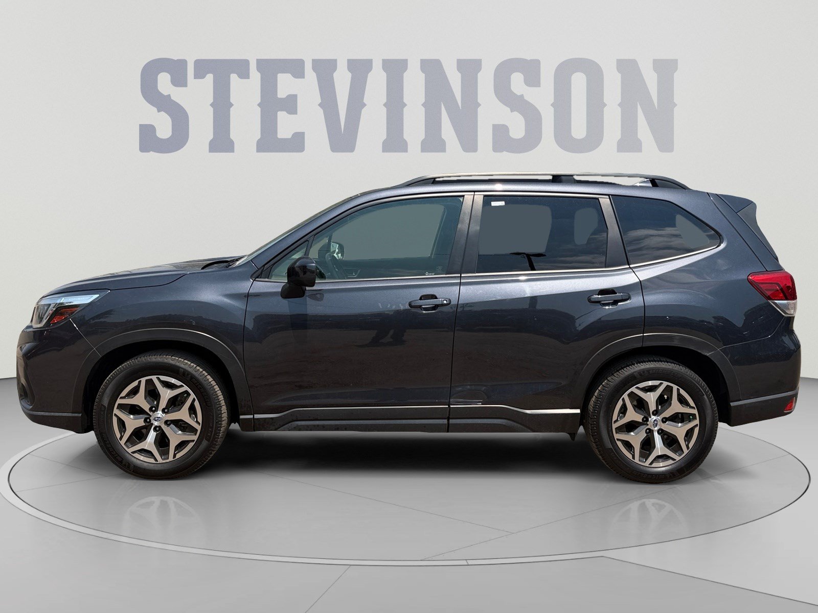 Used 2019 Subaru Forester Premium AWD/4WD image 2