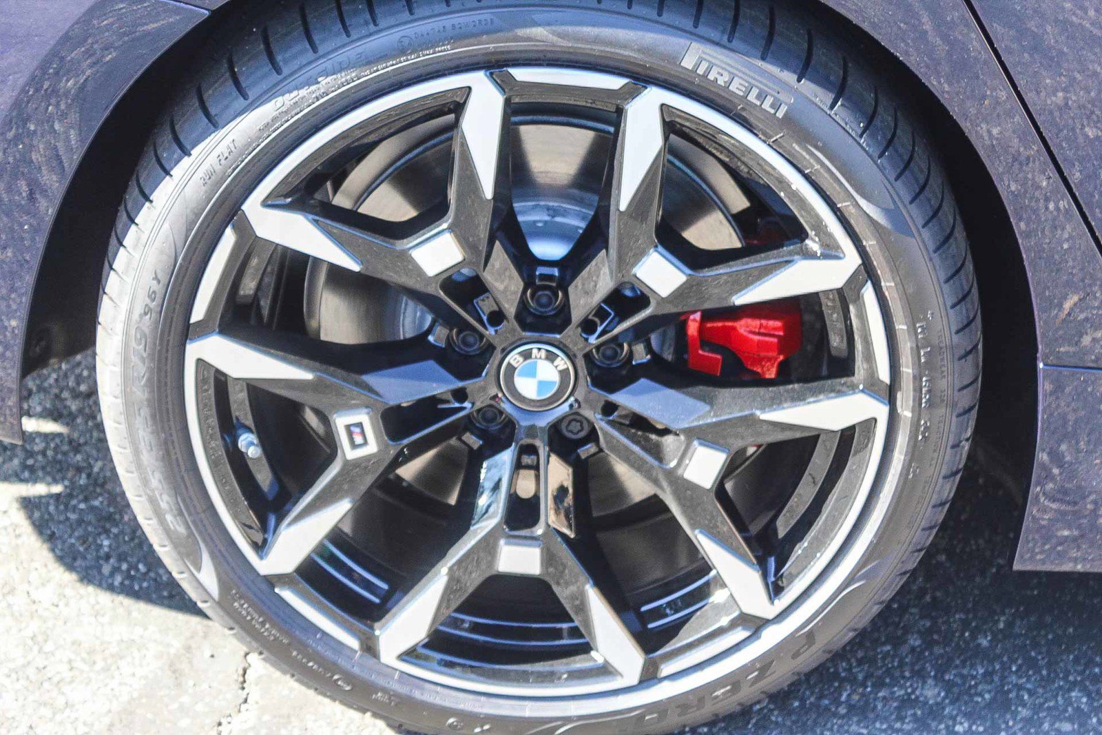 New 2026 BMW 330i Sedan w/ M Sport Package image 11