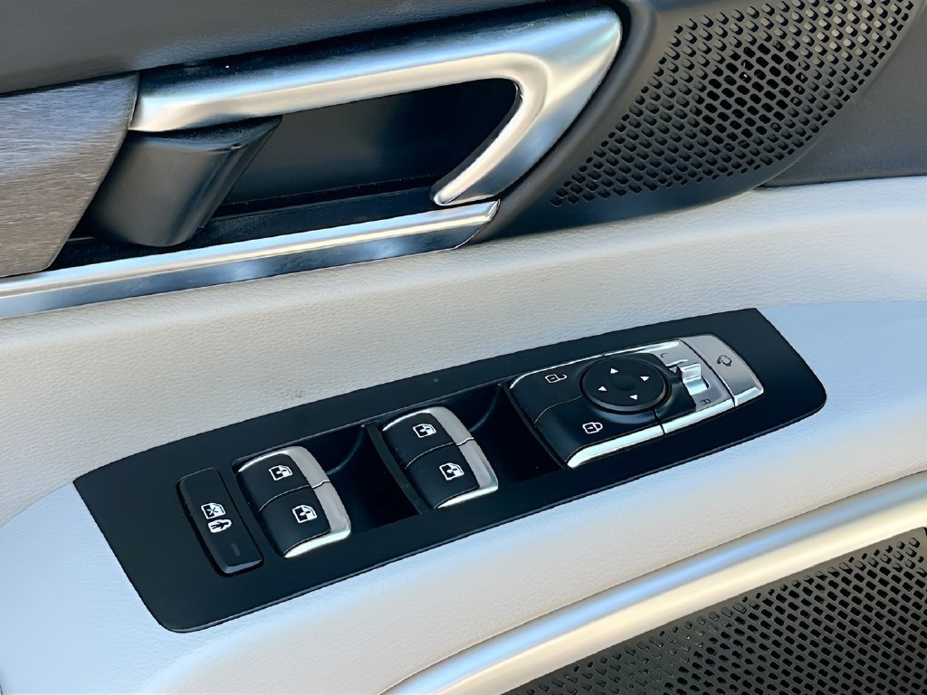 Used 2021 Kia Telluride EX AWD/4WD image 18