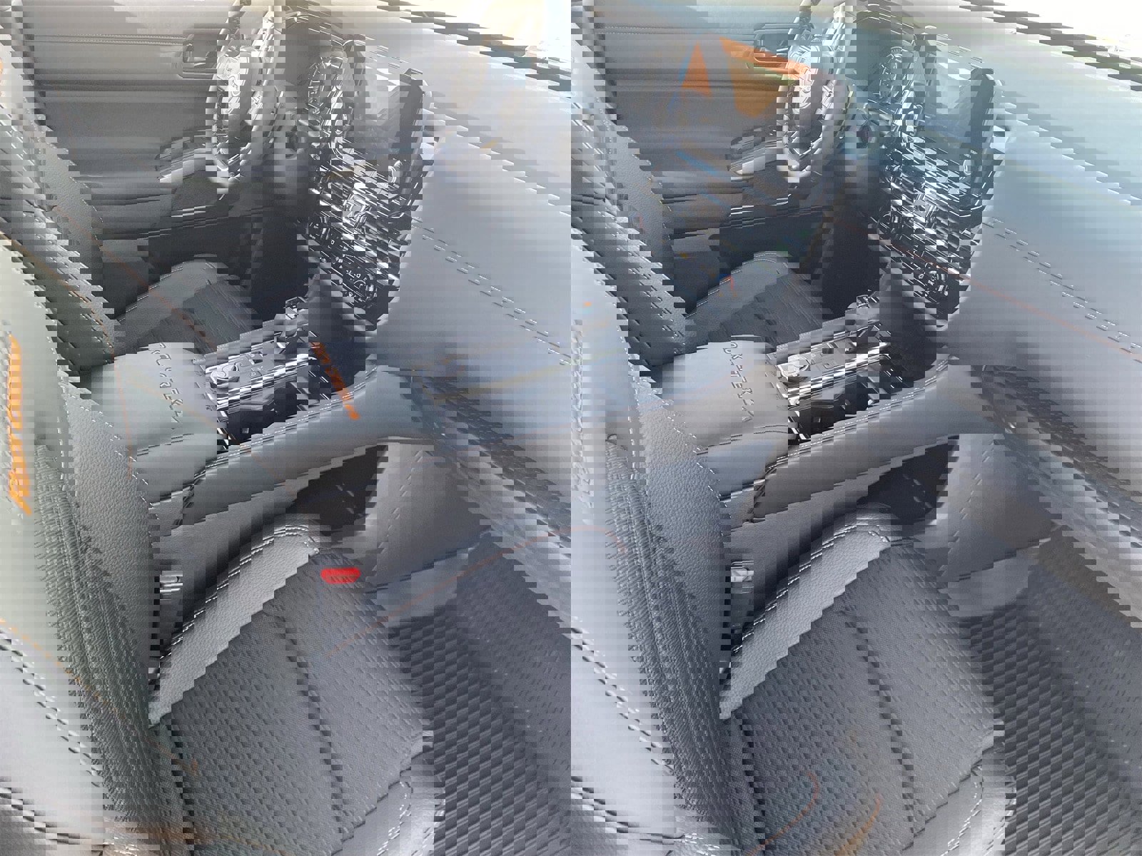 New 2025 Nissan Pathfinder Rock Creek image 13