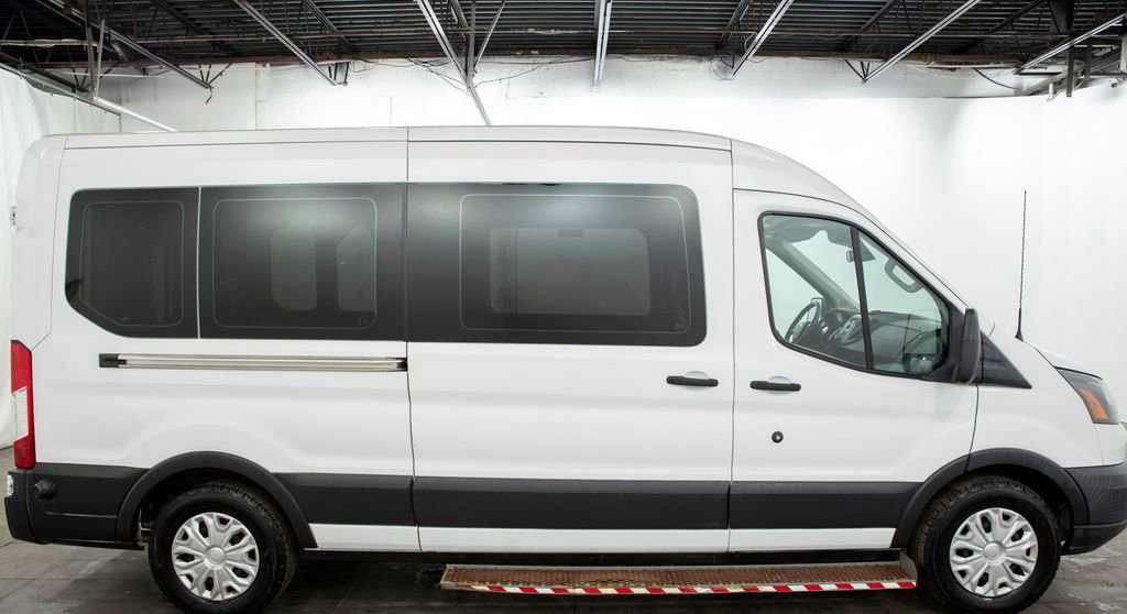 Used 2018 Ford Transit 350 XL image 14