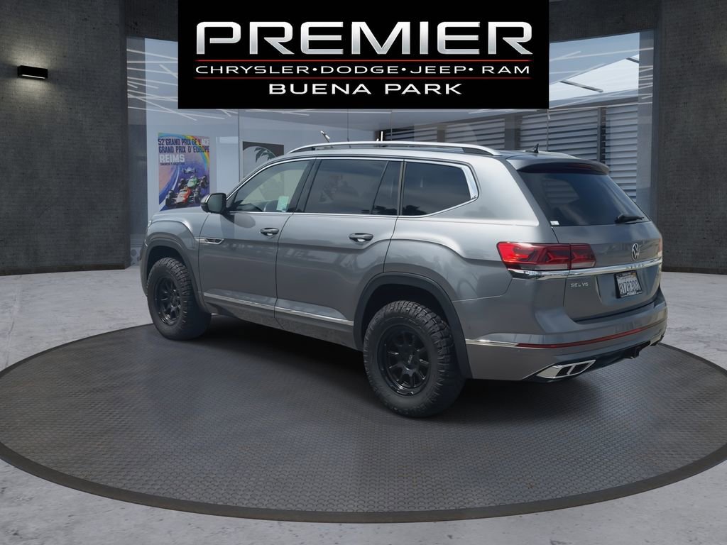 Used 2022 Volkswagen Atlas SEL Premium image 6