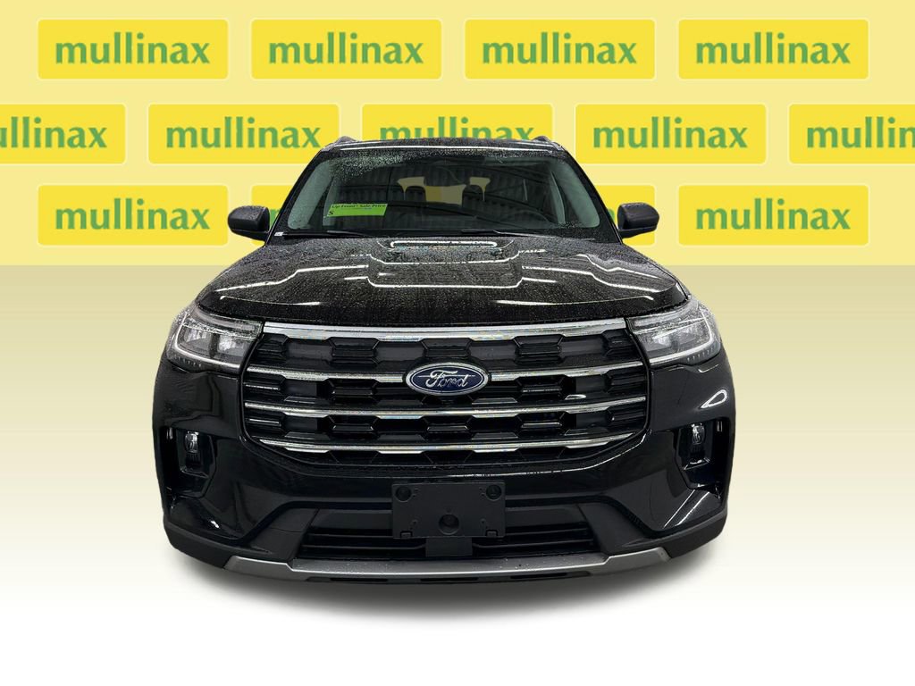 New 2026 Ford Explorer Active RWD image 14