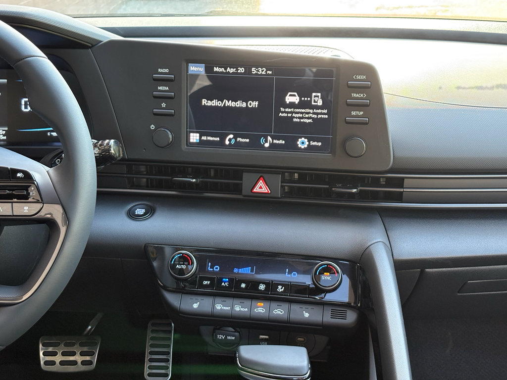 New 2026 Hyundai Elantra SEL Sport Premium FWD image 28