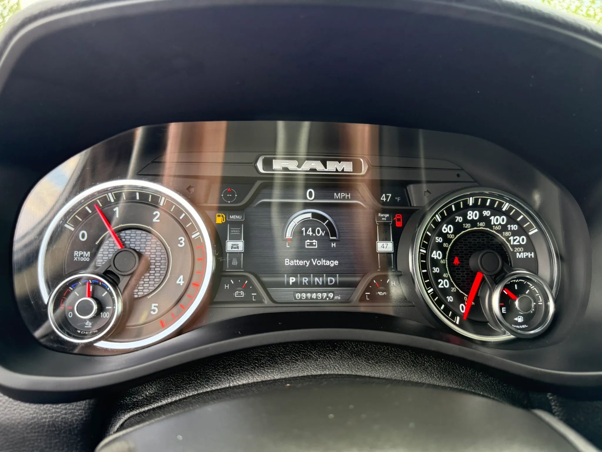 Used 2024 RAM 2500 Laramie AWD/4WD image 30