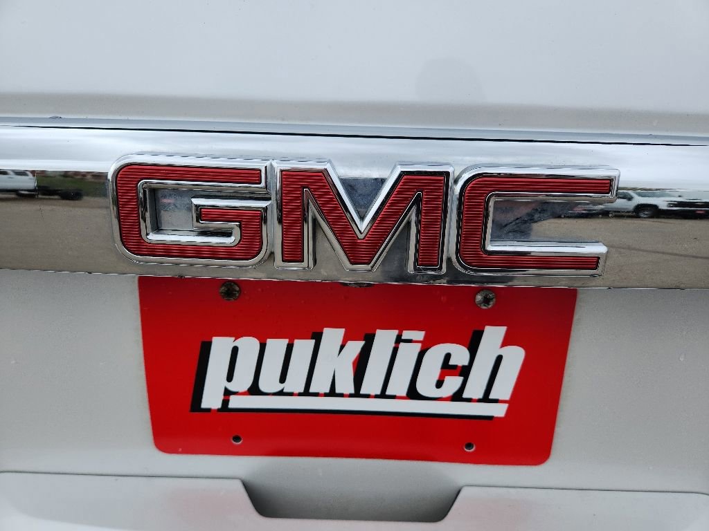 Certified 2016 GMC Yukon Denali w/ Open Road Package AWD/4WD image 42