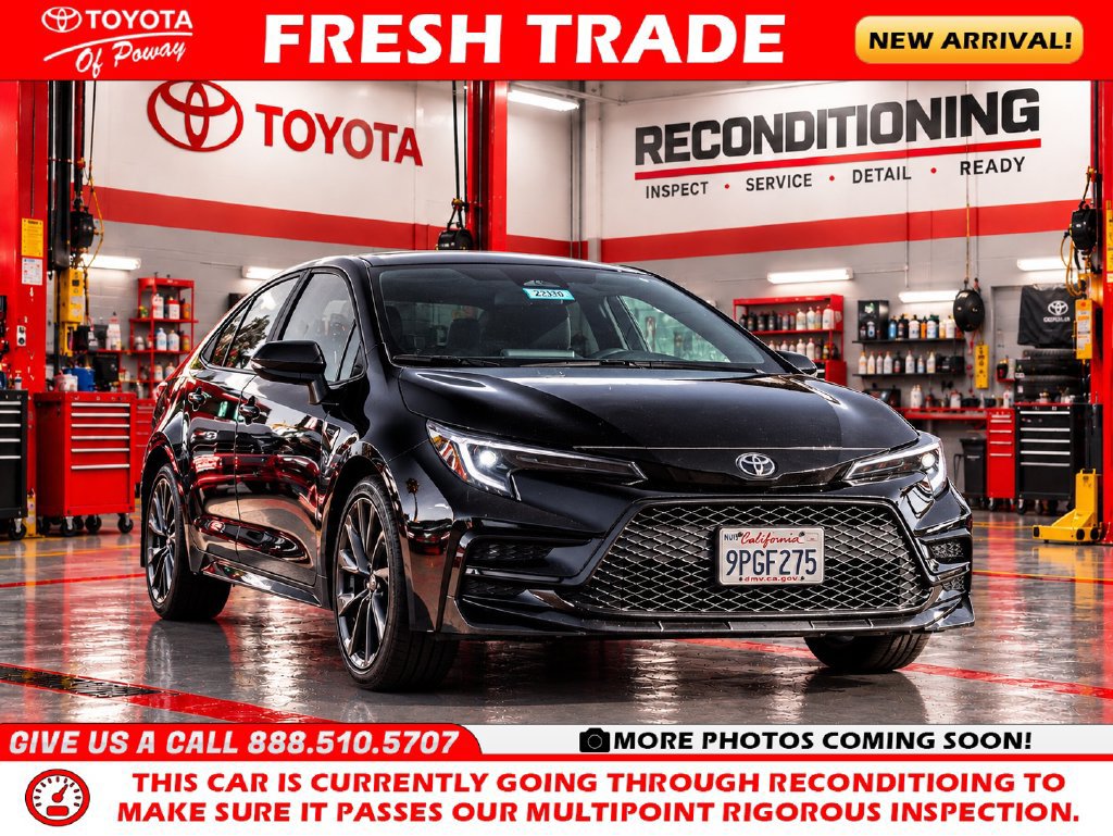 Used 2024 Toyota Corolla SE w/ SE Premium Package FWD image 1