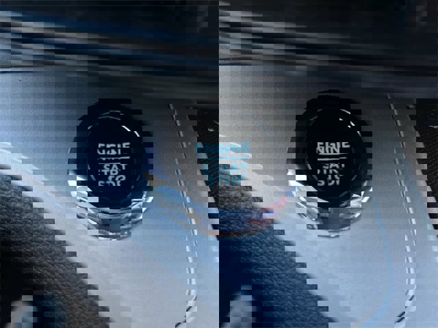 Used 2023 Ford Explorer XLT image 22