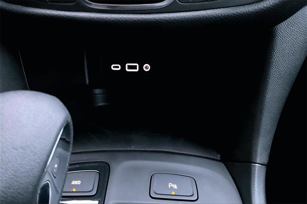 Used 2023 Chevrolet Equinox RS image 15