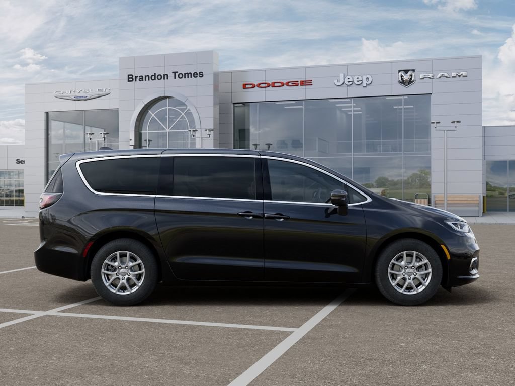 New 2026 Chrysler Pacifica Select FWD image 21