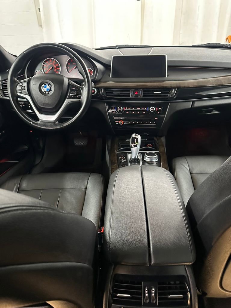 Used 2017 BMW X5 xDrive40e image 21