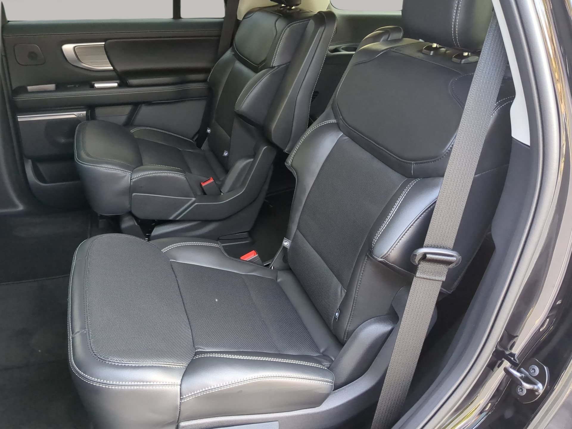 New 2027 Ford Expedition Platinum w/ Driver's Package RWD image 57
