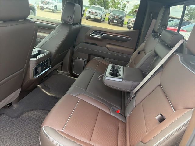 New 2026 GMC Sierra 1500 Denali w/ Denali Reserve Package AWD/4WD image 11