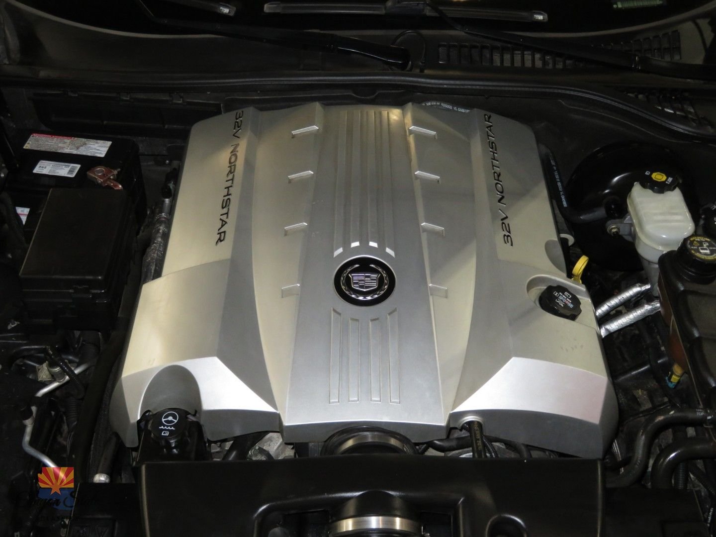 Used 2004 Cadillac XLR RWD image 6