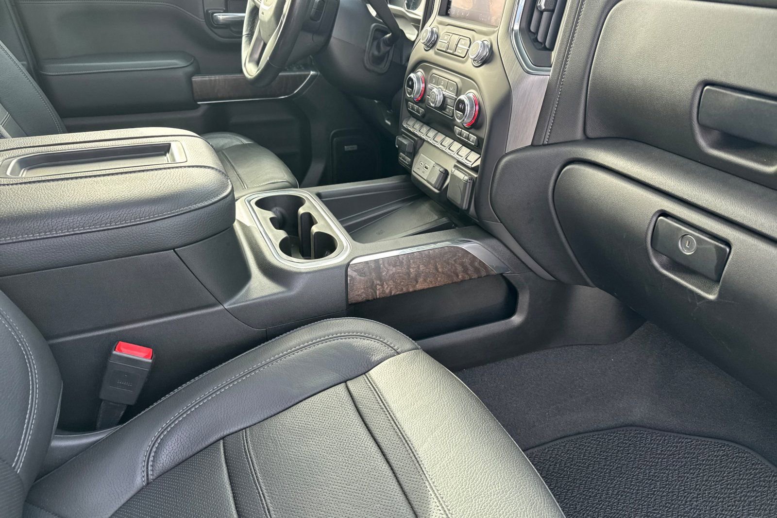 Certified 2022 GMC Sierra 2500 Denali image 16