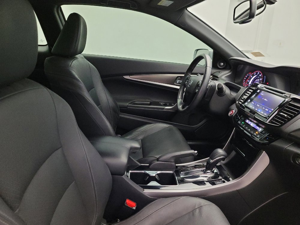 Used 2017 Honda Accord EX-L image 21