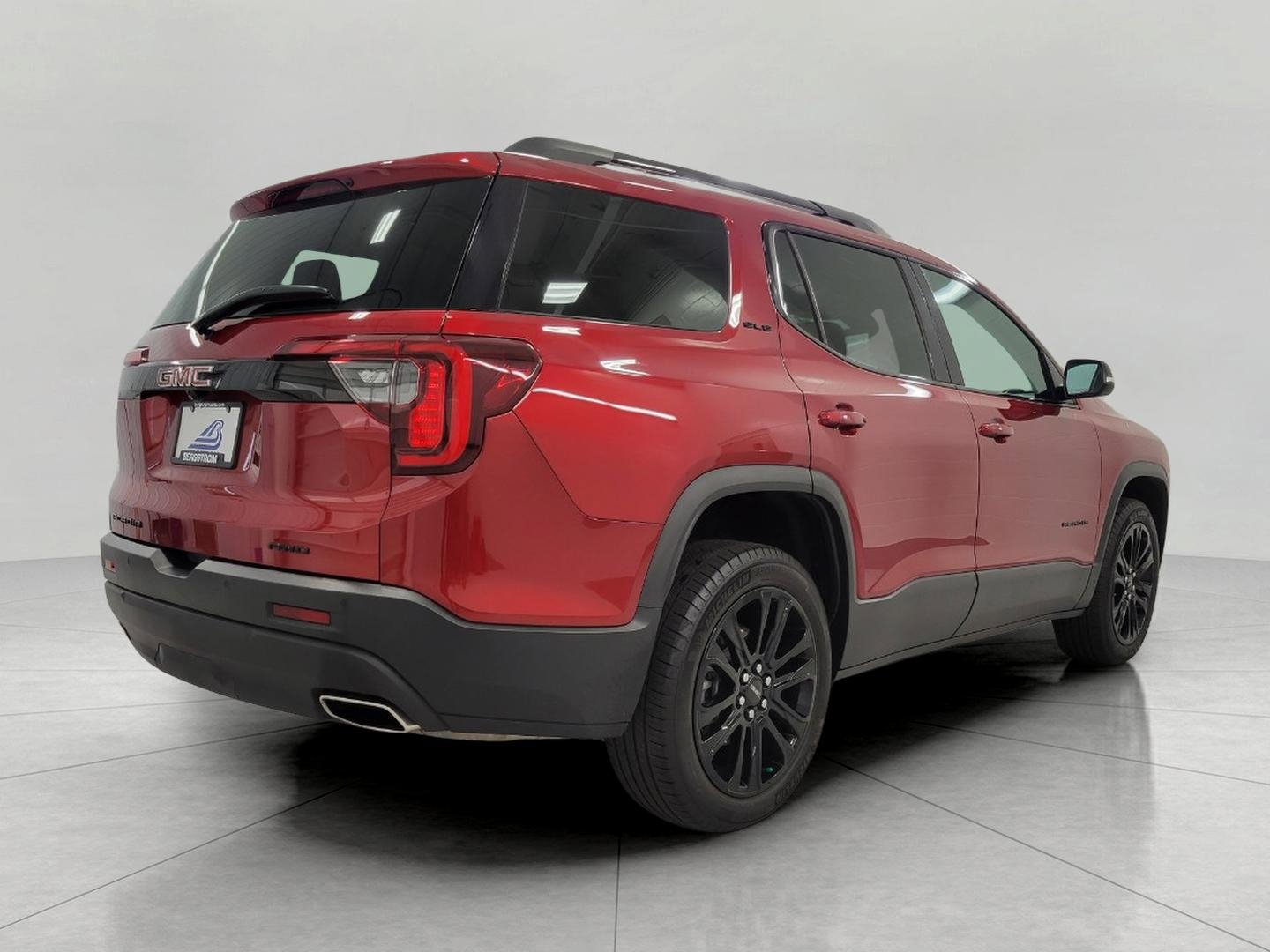 Used 2023 GMC Acadia SLE w/ Driver Convenience Package AWD/4WD image 19