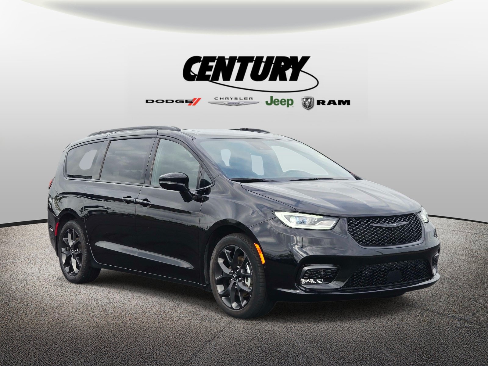 Used 2025 Chrysler Pacifica Limited FWD video 1