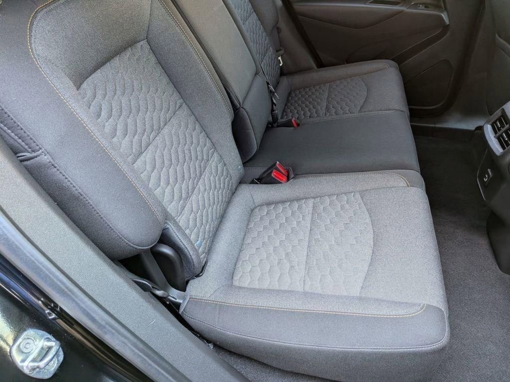 Used 2020 Chevrolet Equinox LT image 25