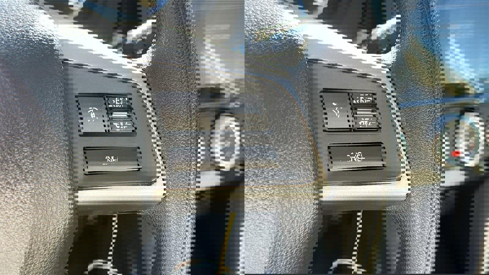 Used 2016 Subaru Forester 2.5i Premium w/ All-Weather Package image 14