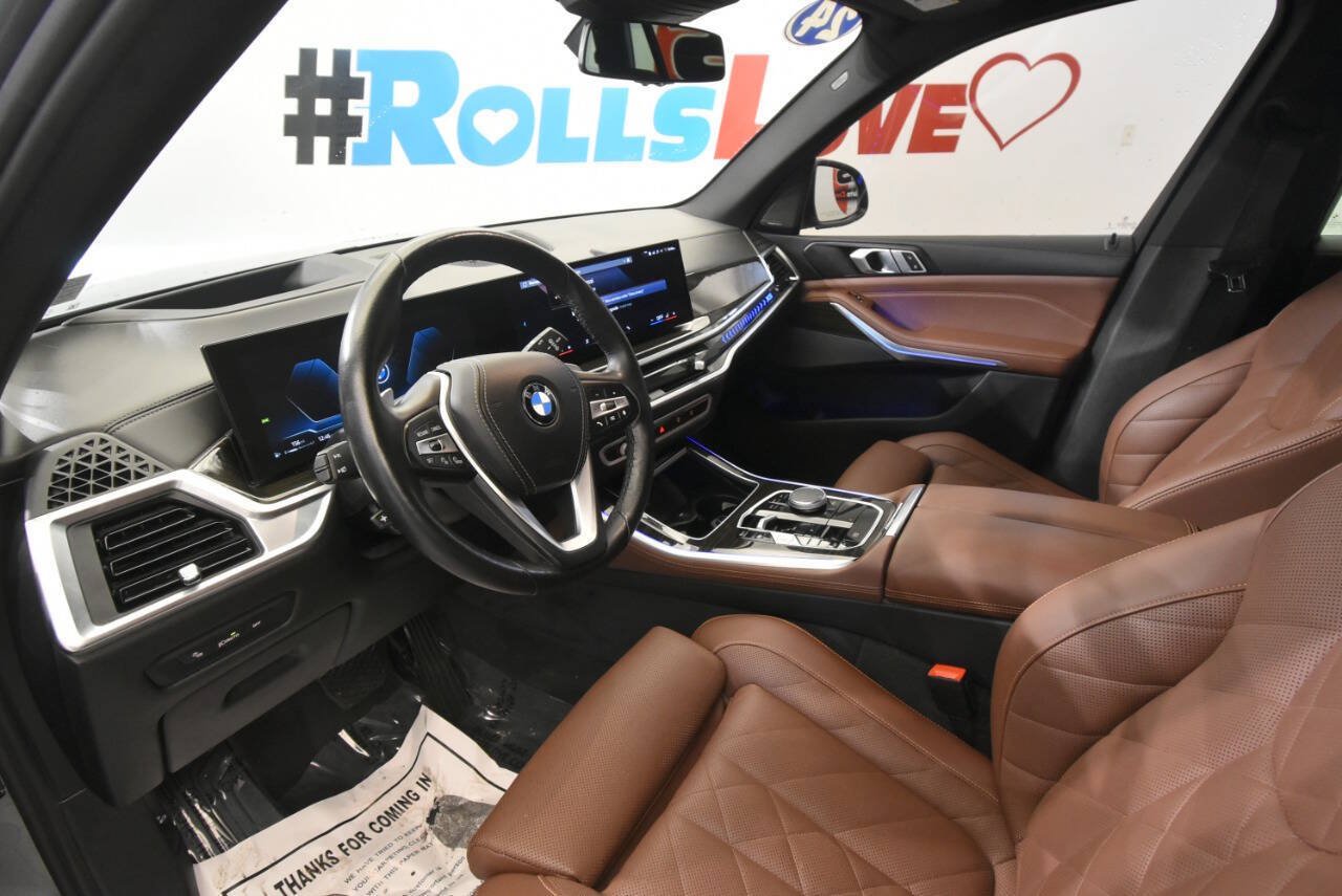 Used 2024 BMW X5 xDrive40i w/ Premium Package AWD/4WD image 12
