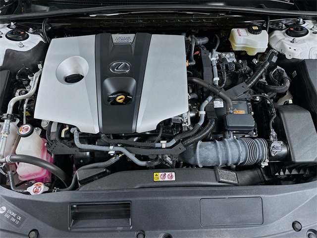 Used 2021 Lexus ES 300h Ultra Luxury image 22