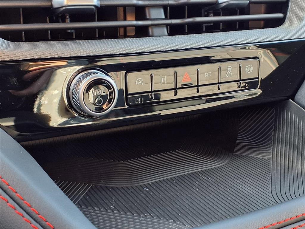 New 2026 Ford Explorer ST-Line w/ ST-Line Street Pack image 8