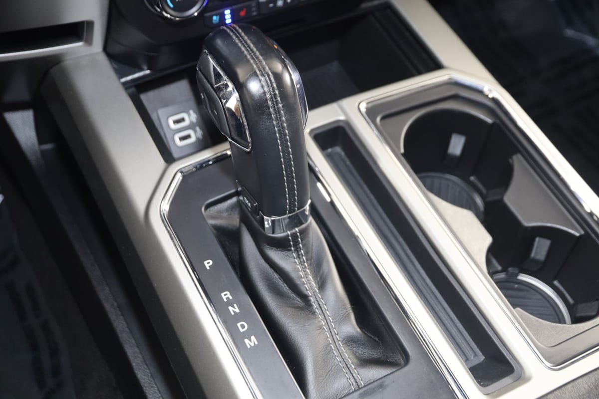 Used 2018 Ford F150 Lariat AWD/4WD image 7