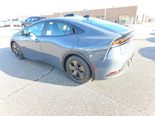 New 2026 Toyota Prius LE image 5