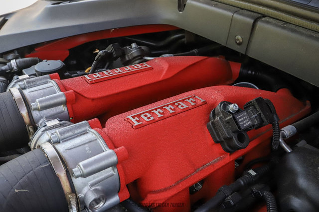 Used 2015 Ferrari California T RWD image 30