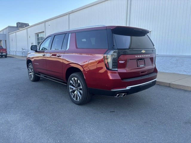 New 2026 Chevrolet Suburban High Country image 13