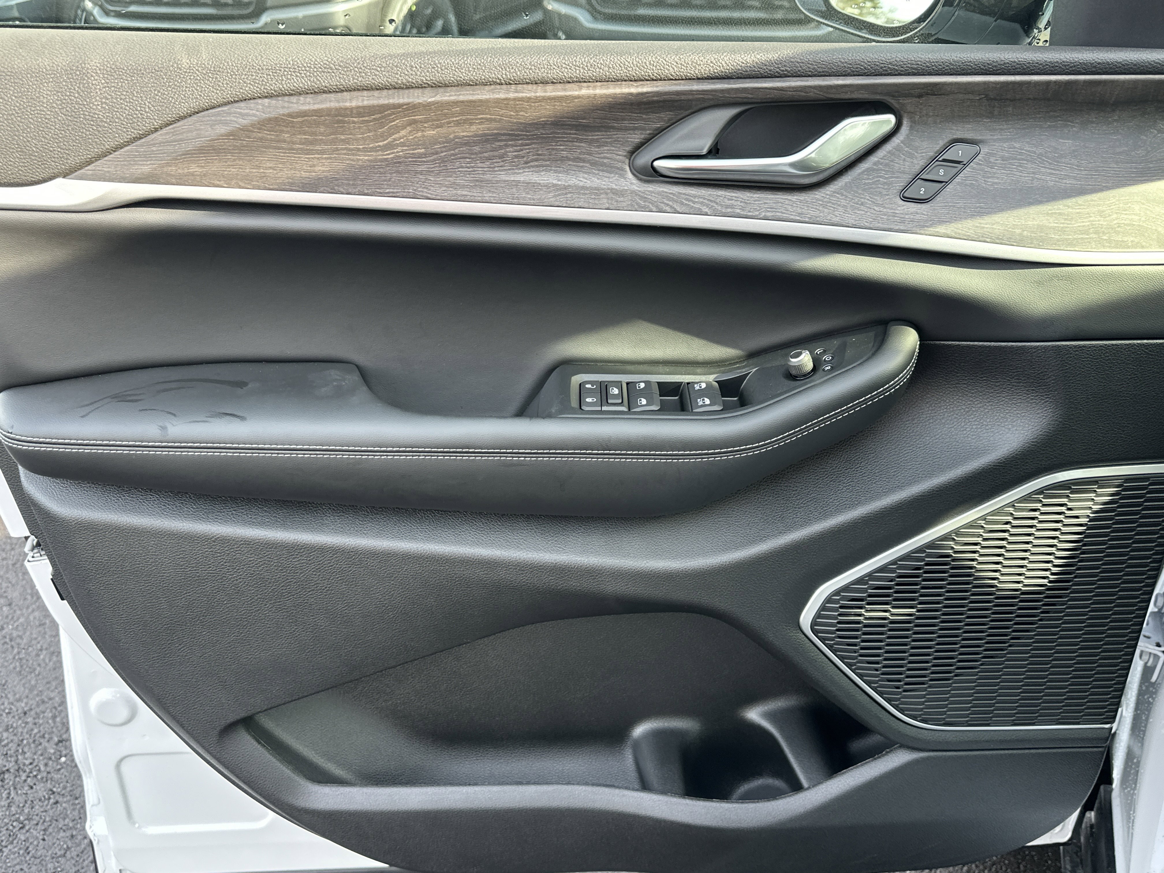 New 2026 Jeep Grand Cherokee Limited image 28