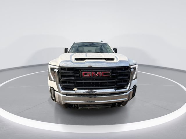 New 2026 GMC Sierra 3500 Pro image 3