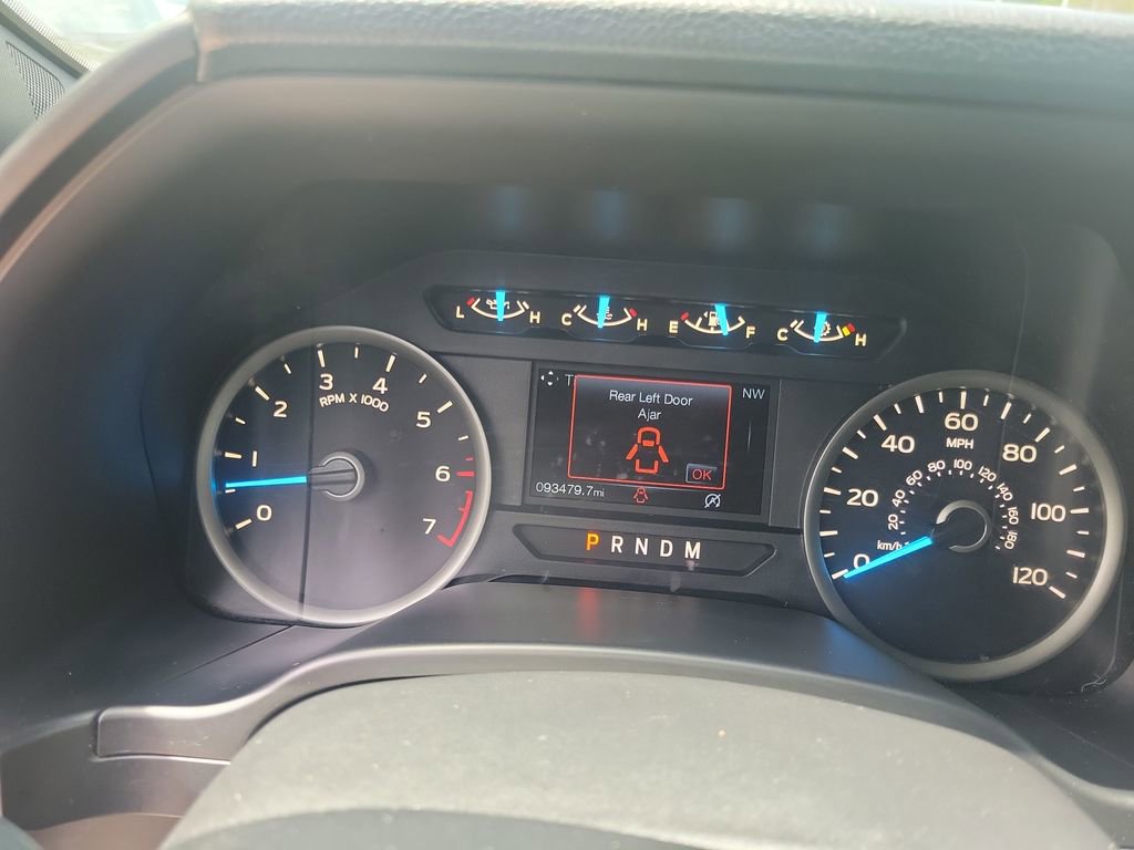 Used 2018 Ford F150 XLT w/ Equipment Group 302A Luxury AWD/4WD image 33