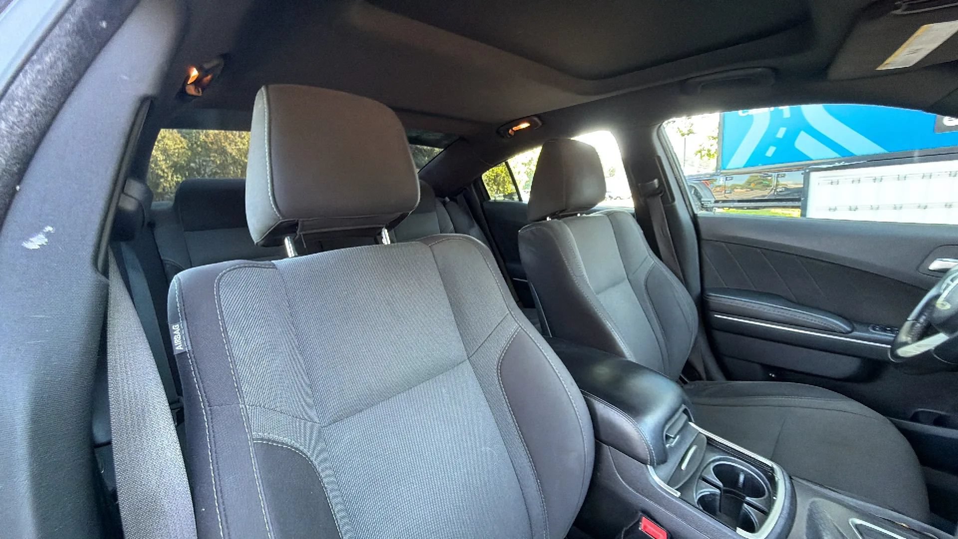 Used 2015 Dodge Charger SXT RWD image 24