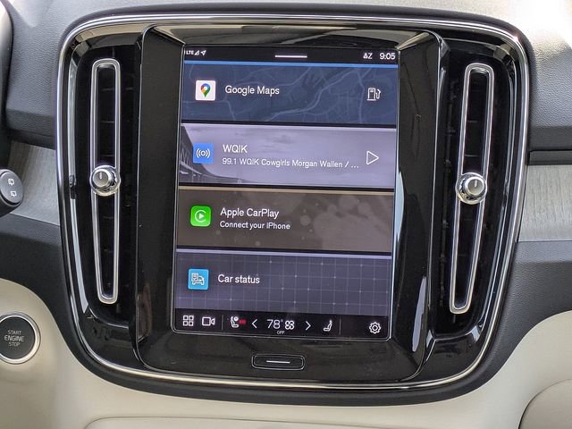 Used 2023 Volvo XC40 B5 Plus w/ Protection Package Premier image 18