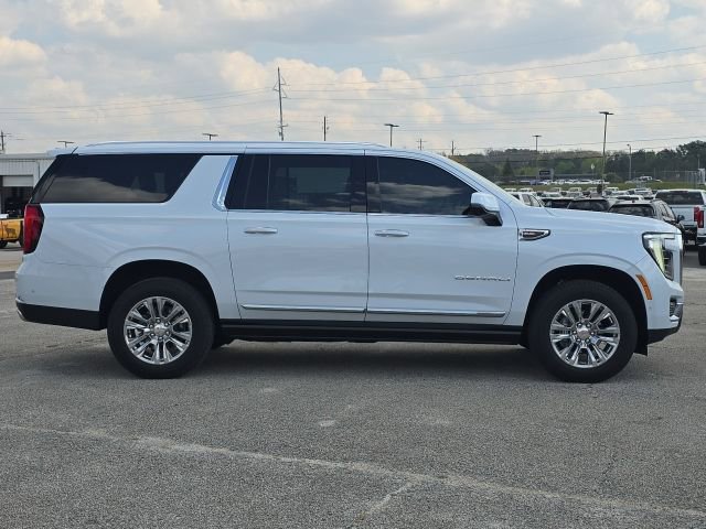 Used 2026 GMC Yukon XL Denali w/ Sun & Power Step Package image 6