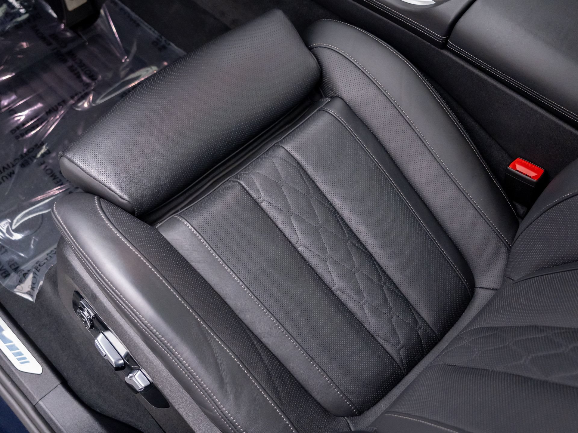 Used 2024 BMW X5 M60i AWD/4WD image 13