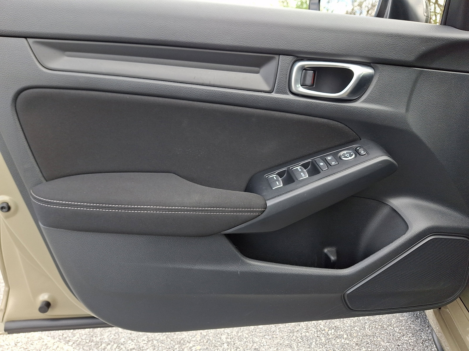 Used 2025 Honda Civic Sport image 12