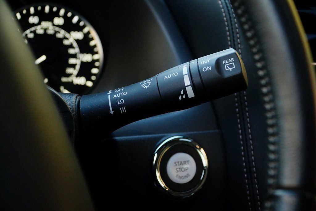 Used 2022 Nissan Armada Platinum w/ Captain's Chairs Package image 23