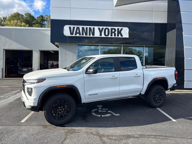 New 2026 GMC Canyon Elevation w/ Convenience Package RWD image 50