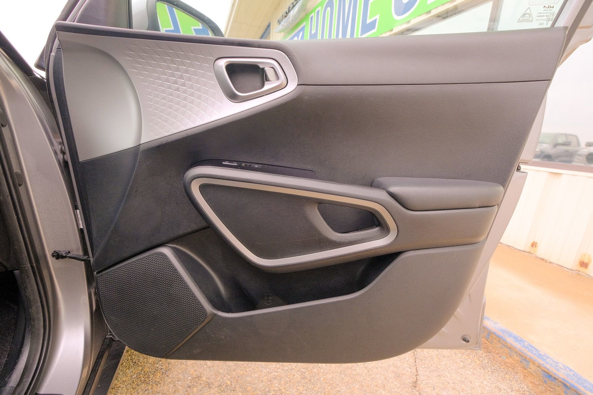 Used 2022 Kia Soul LX w/ Technology Package image 17