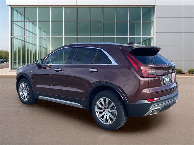 Used 2023 Cadillac XT4 Premium Luxury w/ Technology Package image 7