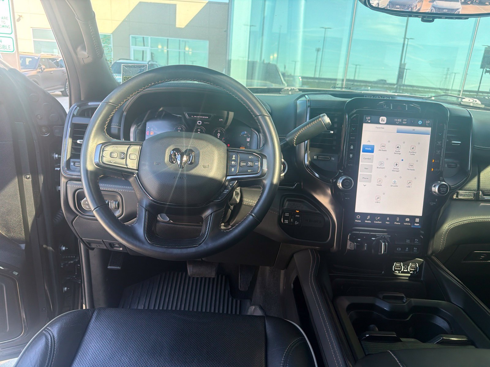 Used 2024 RAM 2500 Limited AWD/4WD image 16